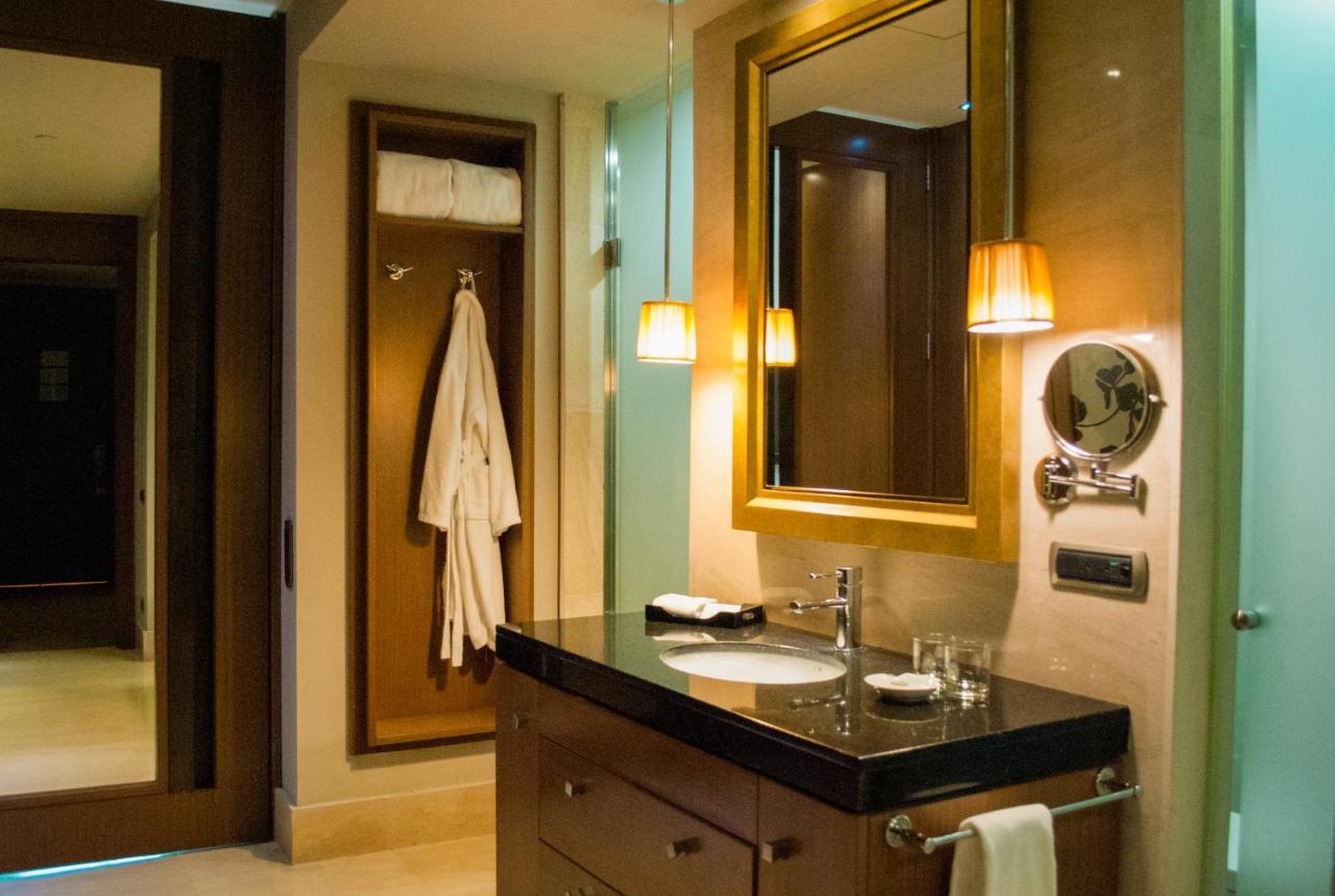 Hesperia Wtc Valencia Otel Dış mekan fotoğraf