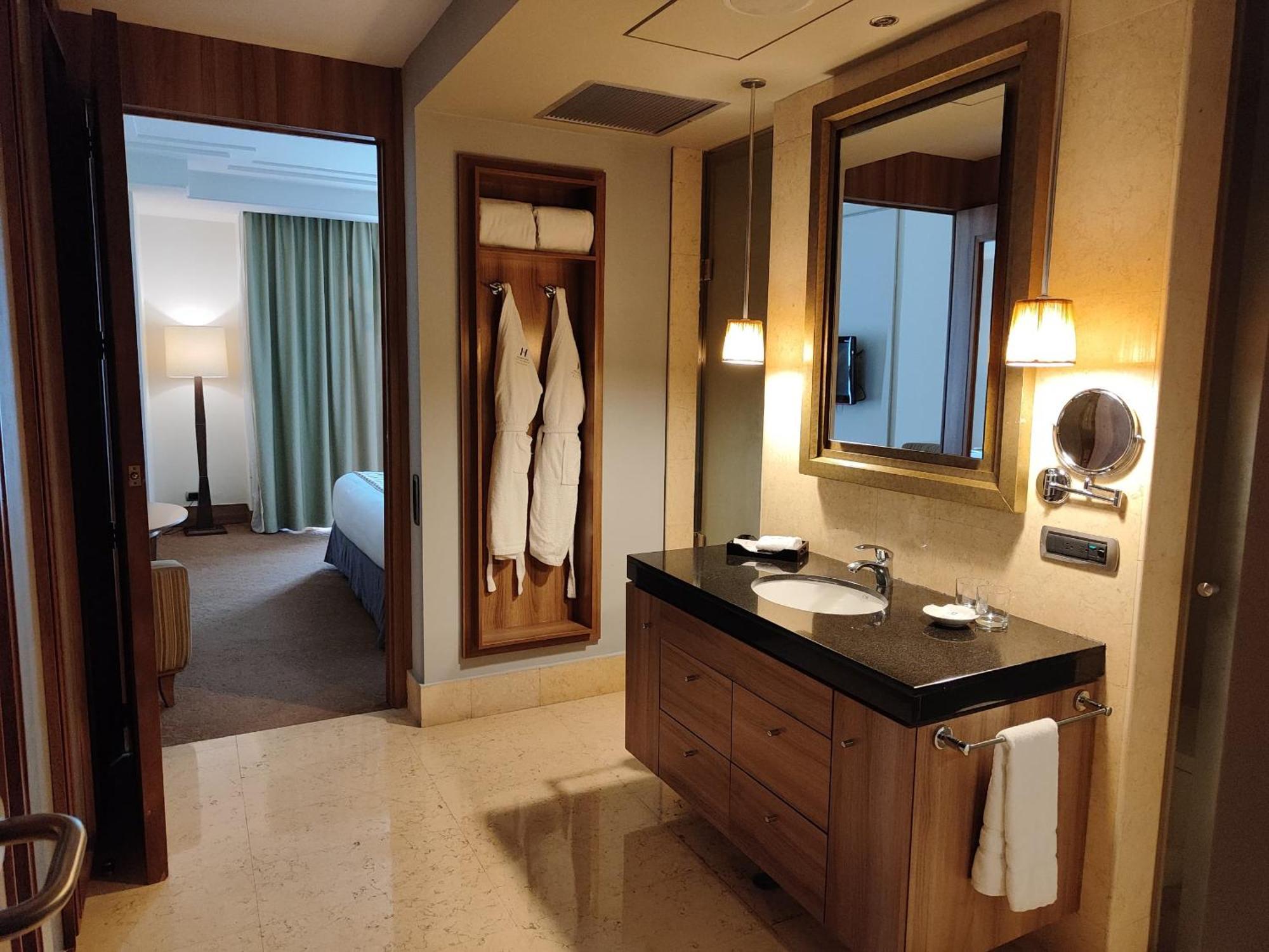 Hesperia Wtc Valencia Otel Dış mekan fotoğraf